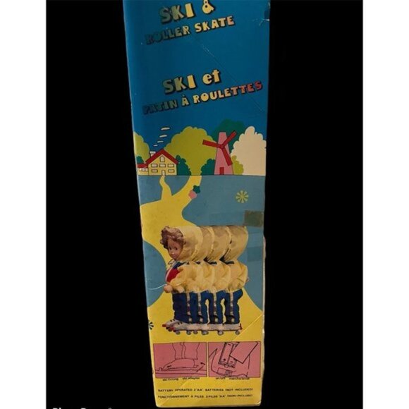 Vintage 1980s Super Sally Skiing doll, Works! - Picture 6 of 8